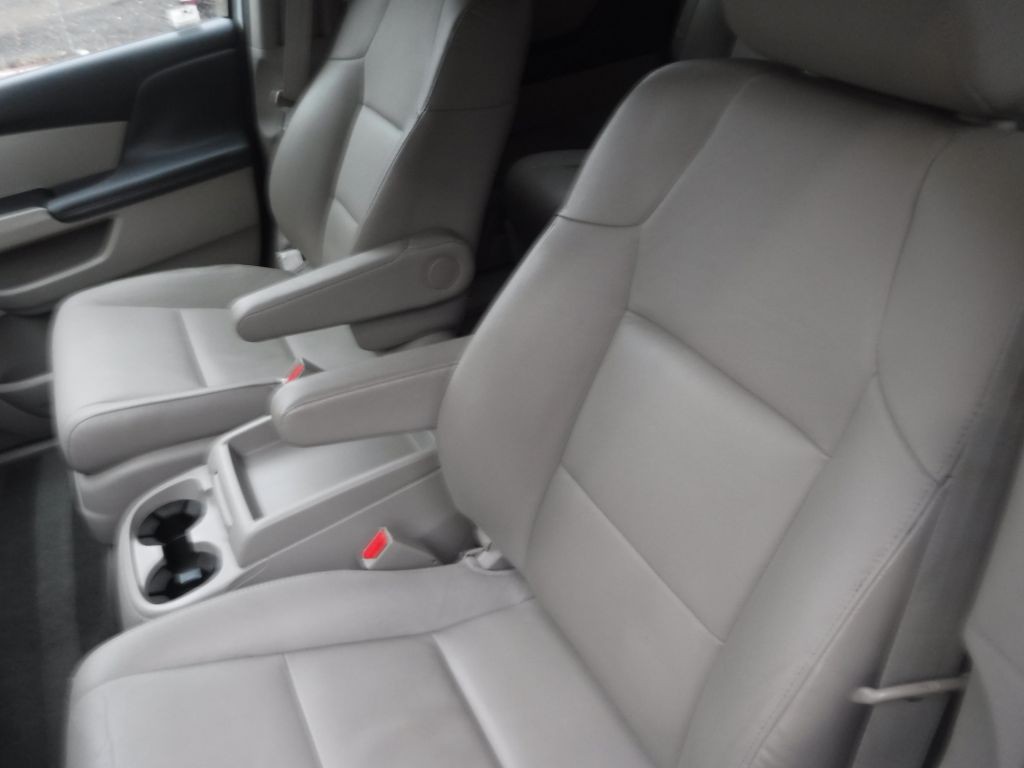 2014 Honda Odyssey Image 27