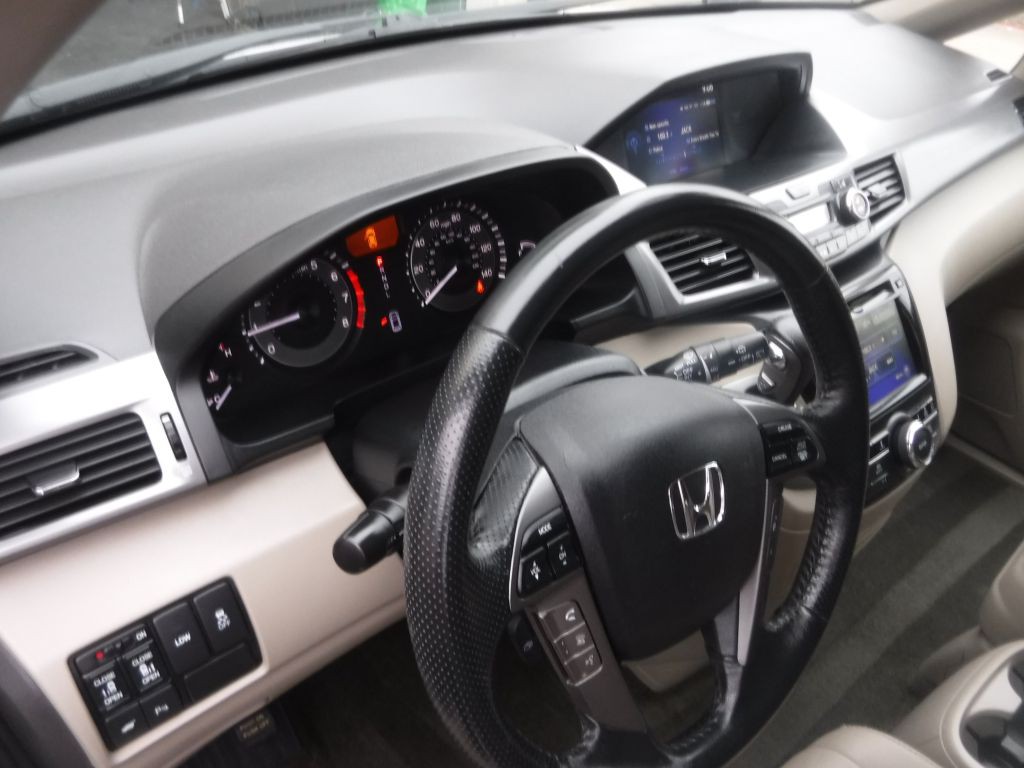 2014 Honda Odyssey Image 29