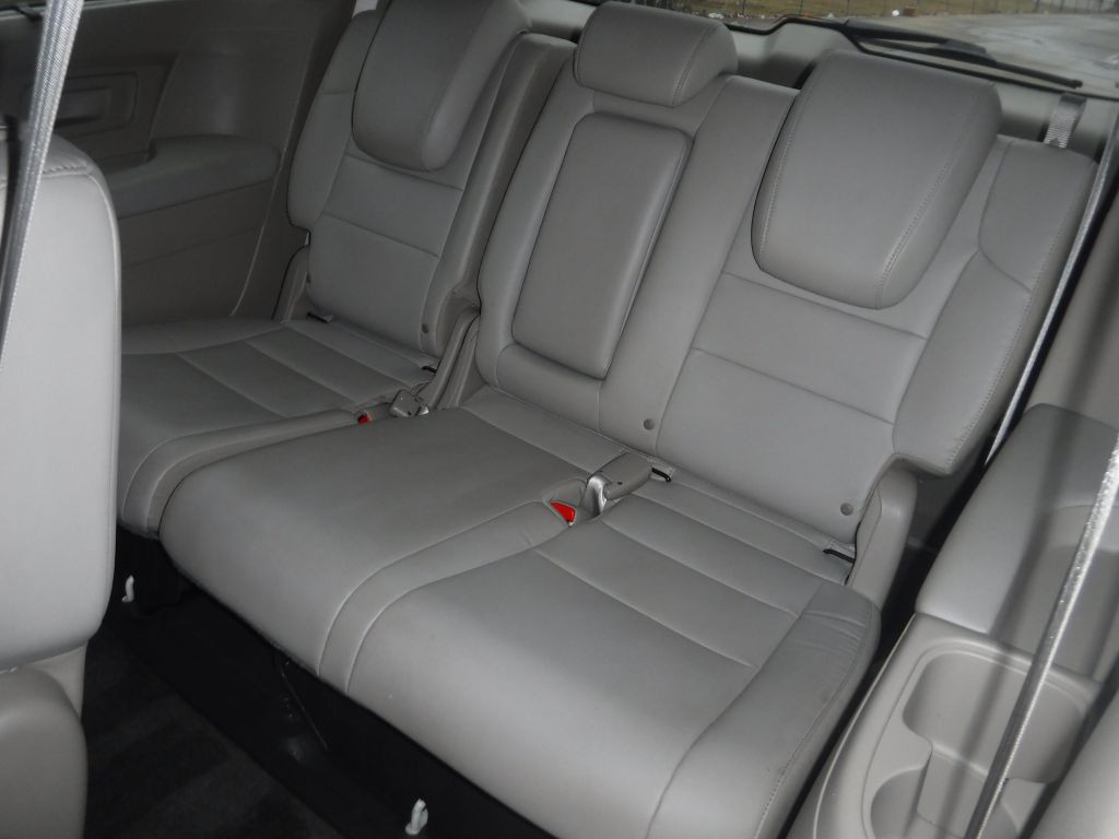 2014 Honda Odyssey Image 35