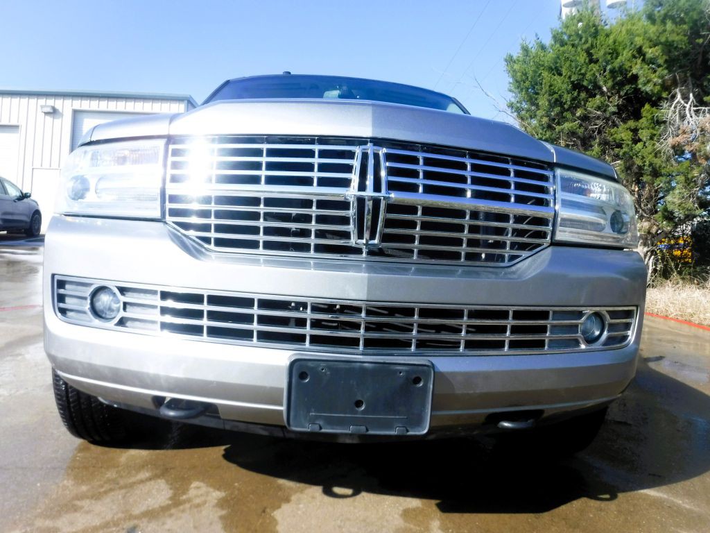 2008 Lincoln Navigator Image 15