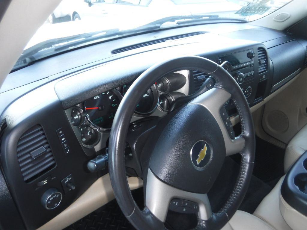 2011 Chevrolet Silverado 1500 Image 31
