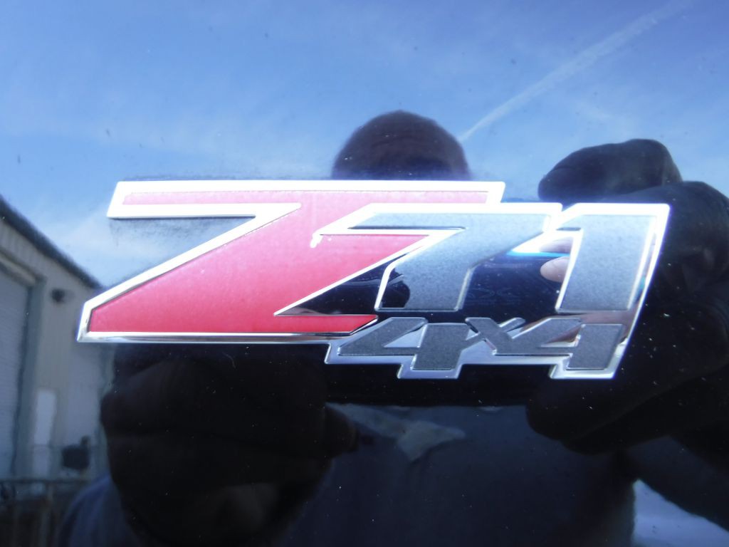 2008 Chevrolet Suburban Image 20