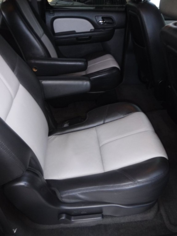 2008 Chevrolet Suburban Image 34