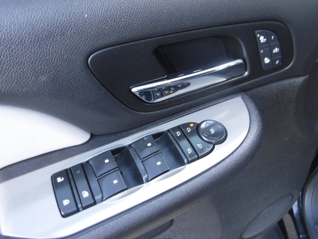 2008 Chevrolet Suburban Image 45