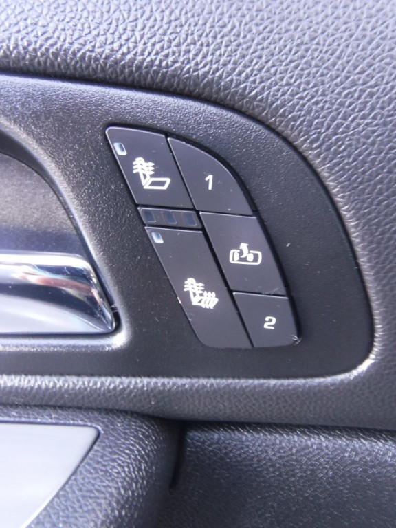 2008 Chevrolet Suburban Image 46