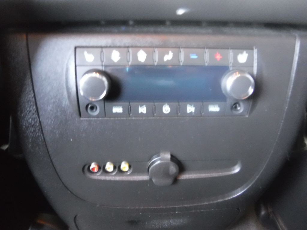 2008 Chevrolet Suburban Image 47