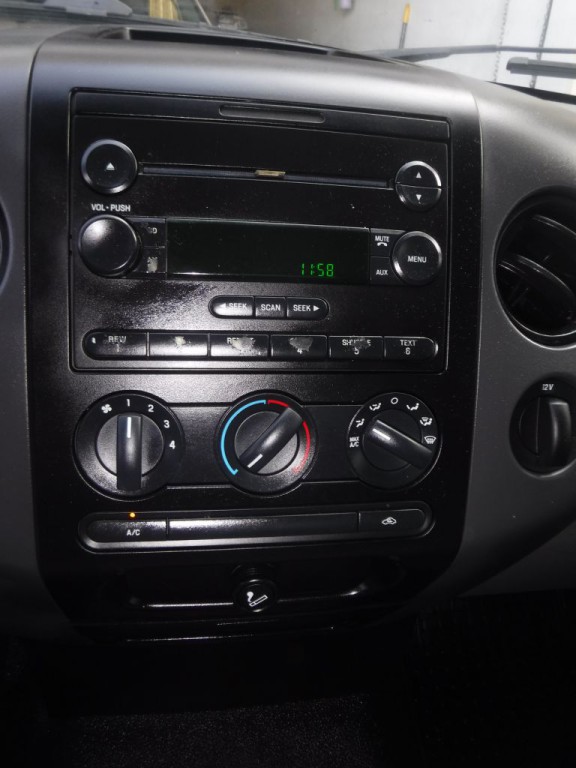 2006 Ford F-150 Image 35