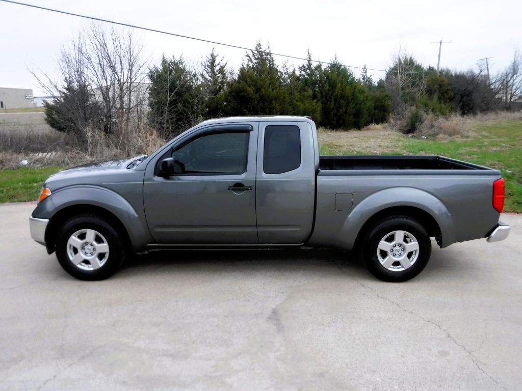 2008 Nissan Frontier Image 11