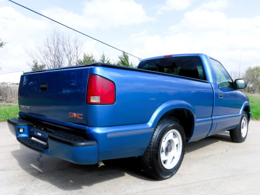 1999 GMC Sonoma Image 7