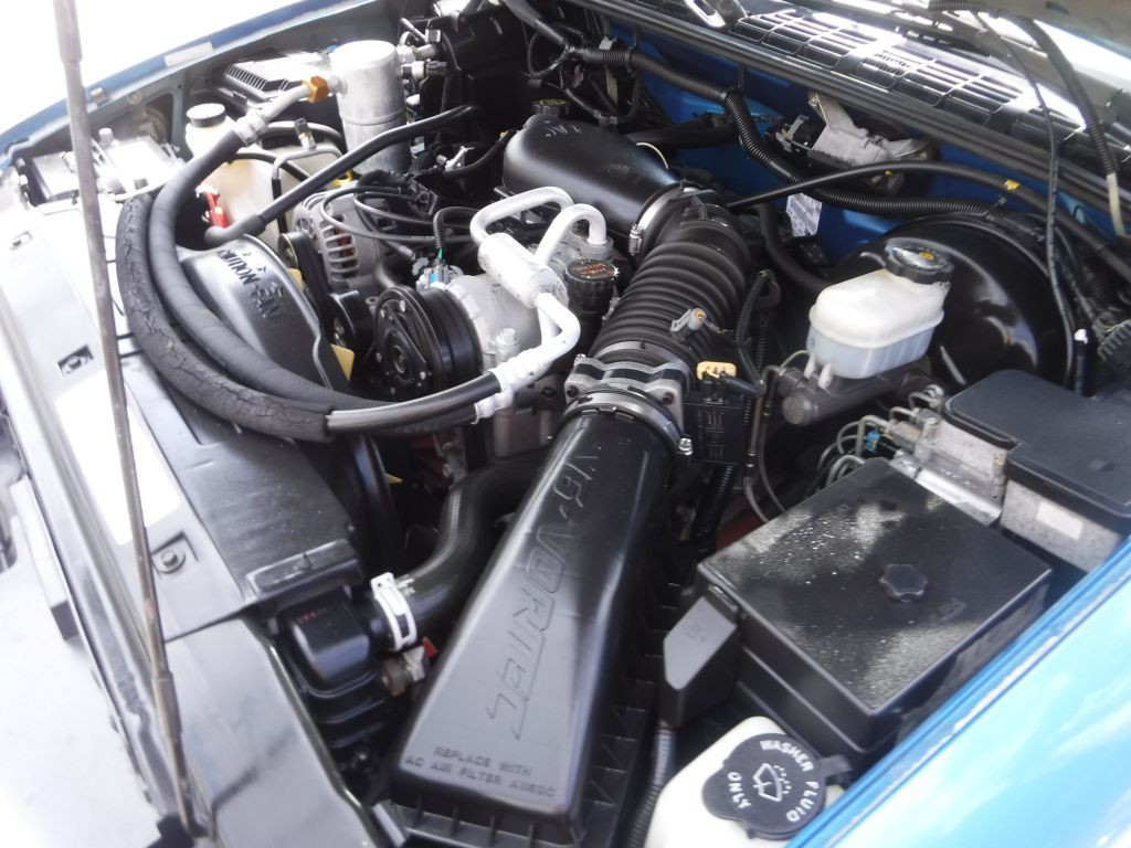 1999 GMC Sonoma Image 25