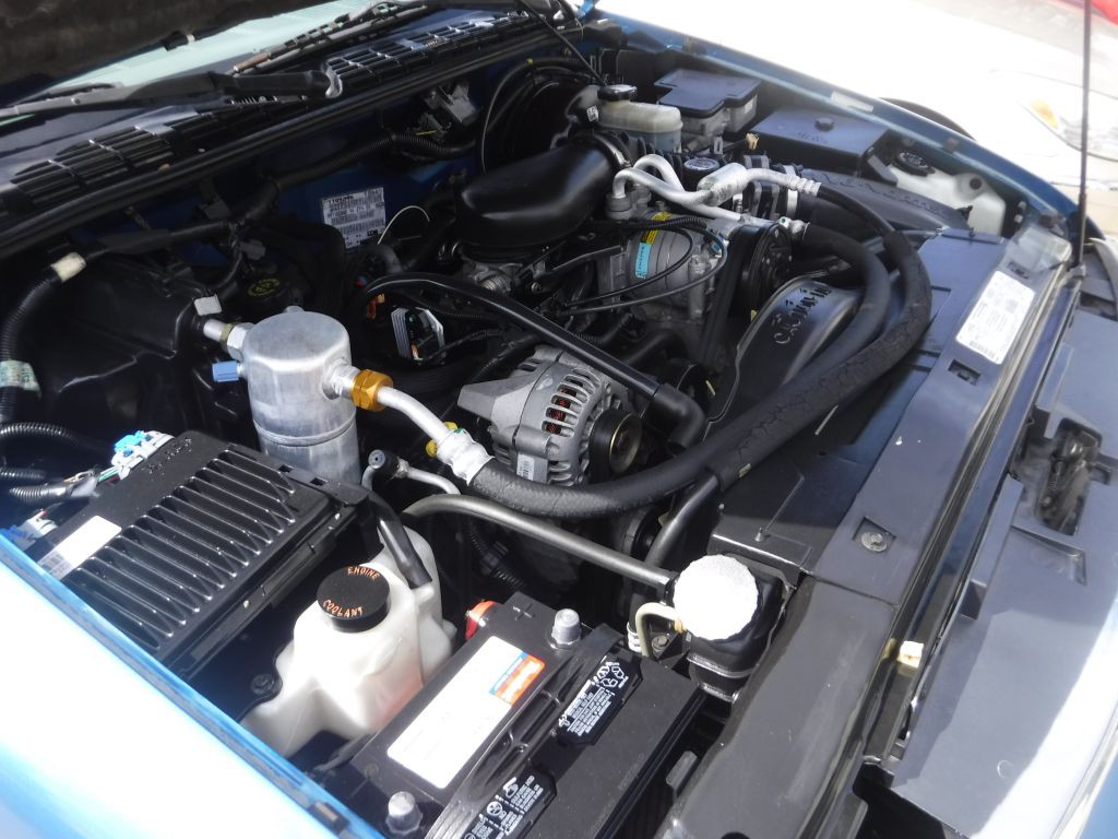 1999 GMC Sonoma Image 26