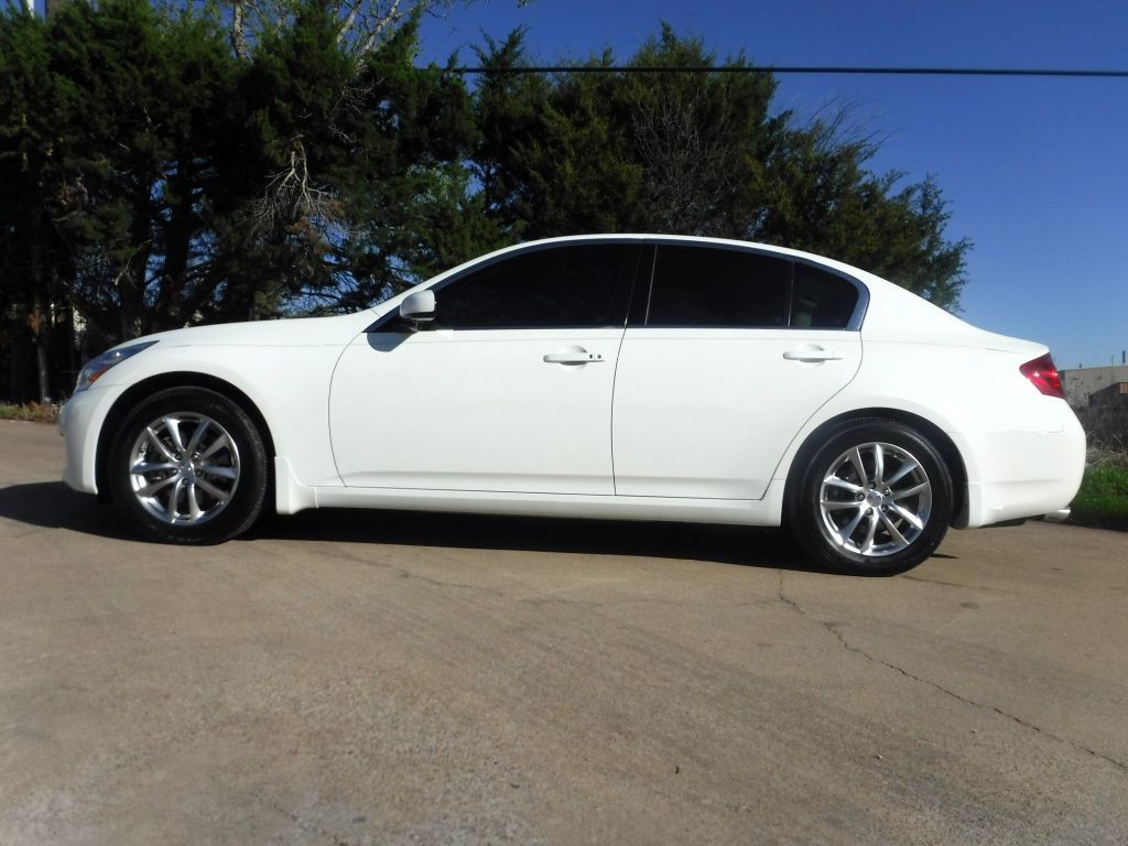 2008 INFINITI G35 Image 11