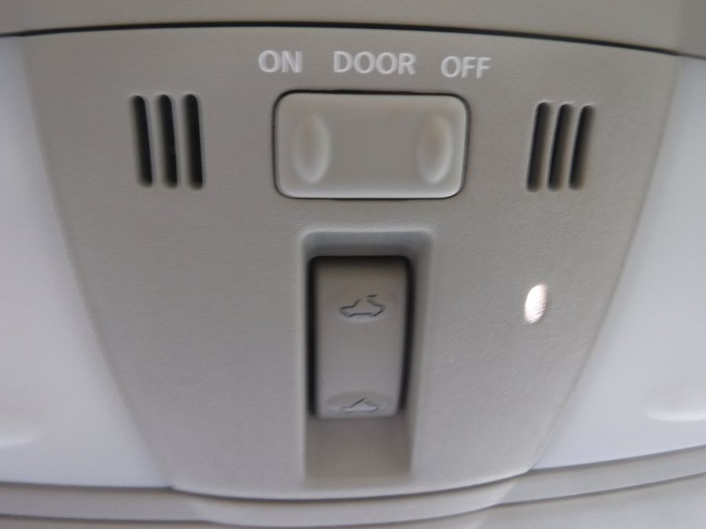 2008 INFINITI G35 Image 38