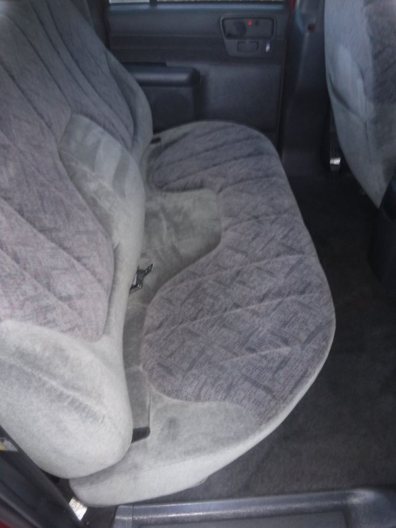 2002 Chevrolet S10 Image 33