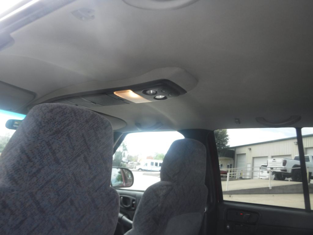 2002 Chevrolet S10 Image 47