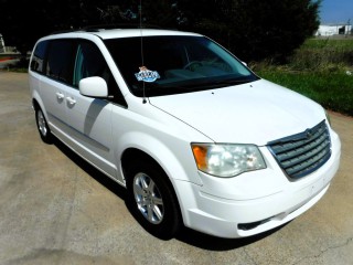 Image for 2009 Chrysler Town & Country Touring ID: 7310414