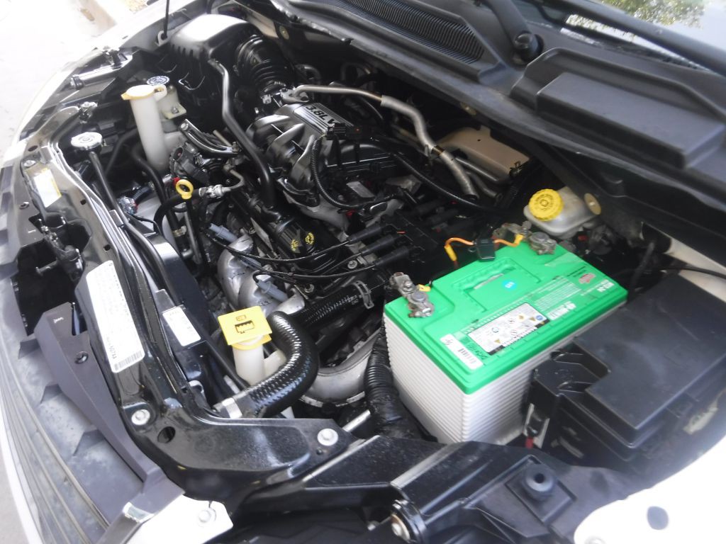 2009 Chrysler Town & Country Image 19