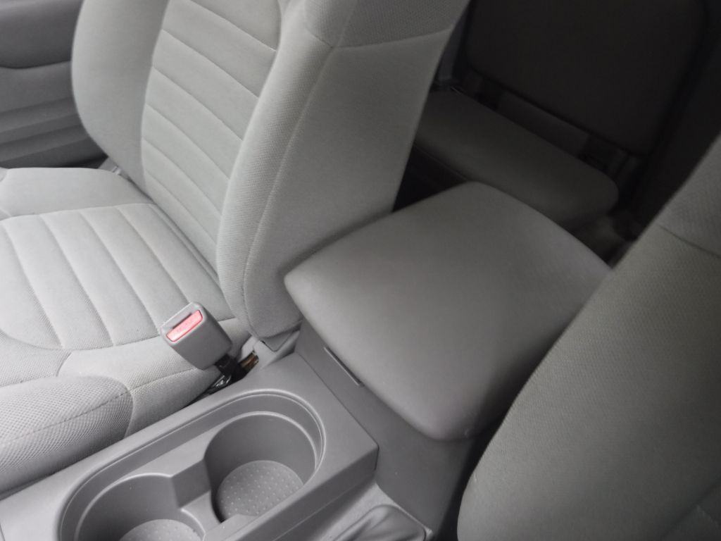 2016 Nissan Frontier Image 41