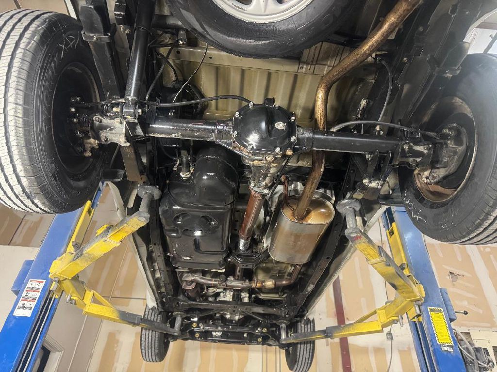 2016 Nissan Frontier Image 45