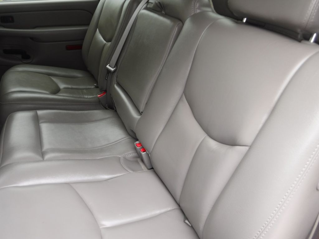 2006 Chevrolet Avalanche Image 8