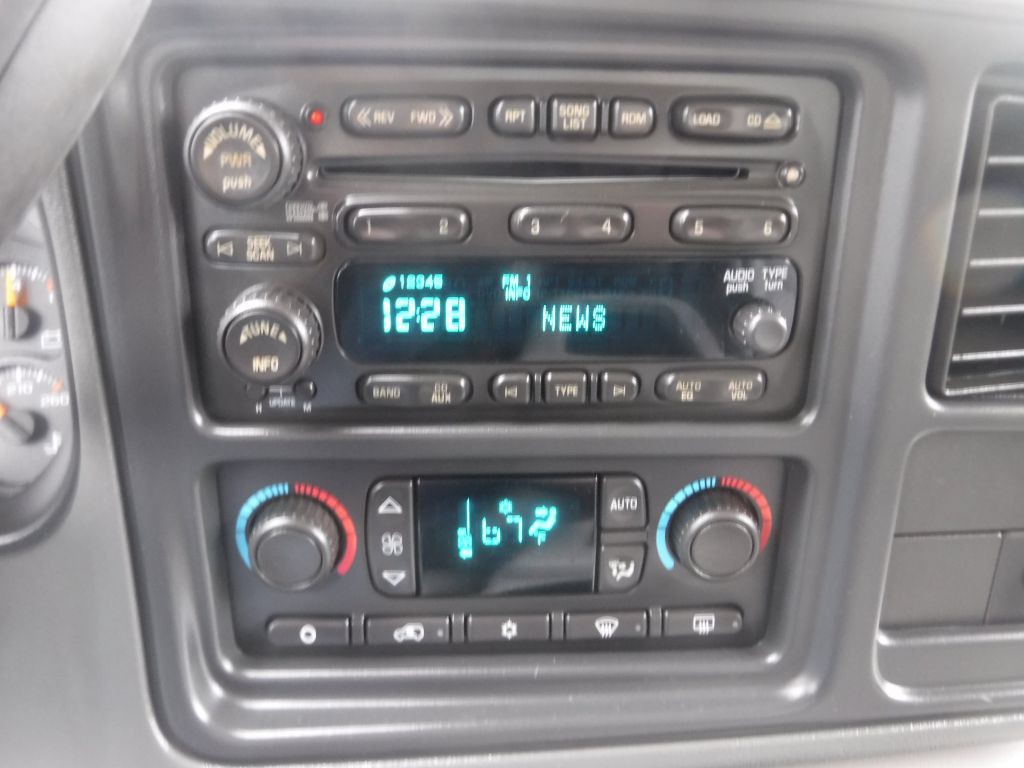 2006 Chevrolet Avalanche Image 12