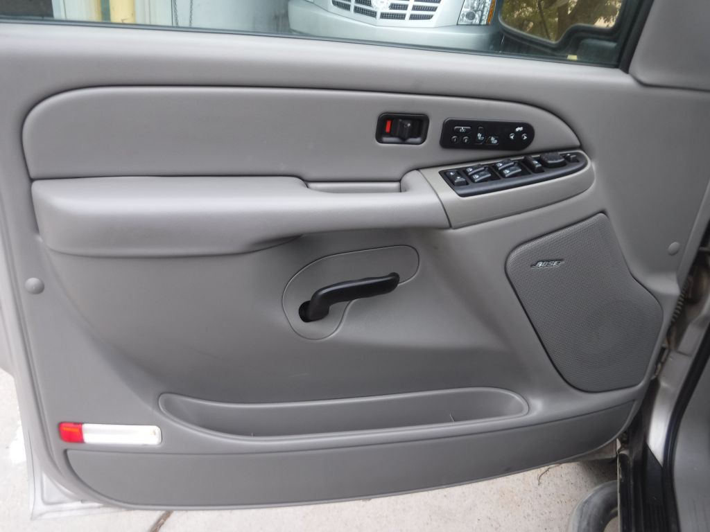 2006 Chevrolet Avalanche Image 14