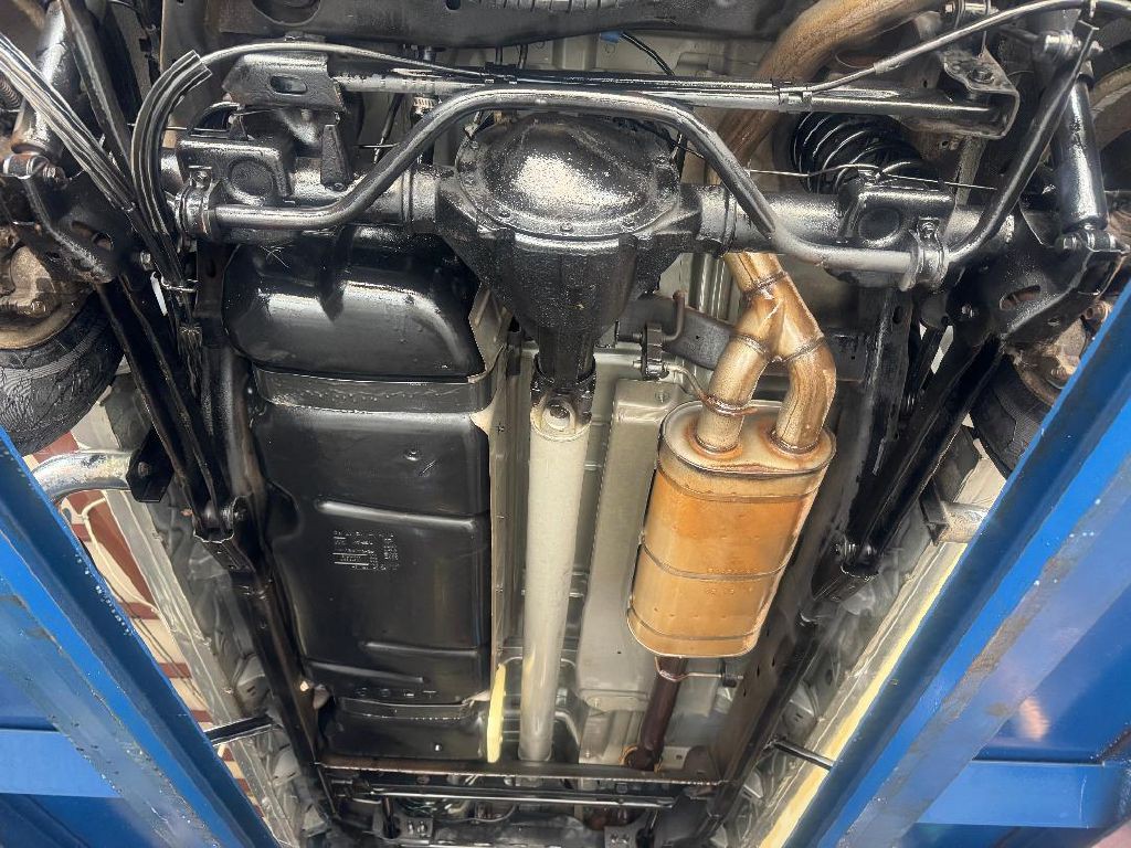 2006 Chevrolet Avalanche Image 25