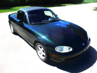 Image for 2002 Mazda MX-5 Miata BASE ID: 7365627