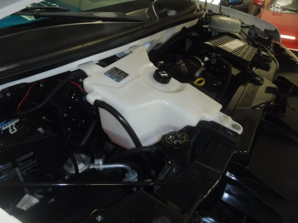 2014 Chevrolet Express Image 24