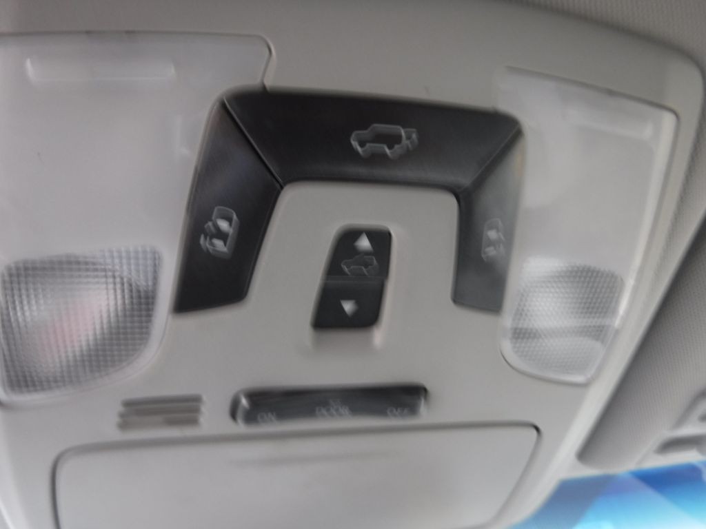 2017 Toyota Sienna Image 41