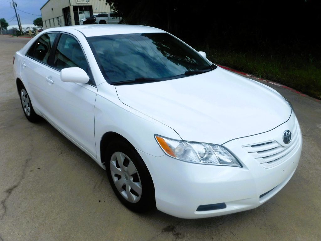 2008 Toyota Camry Image 2