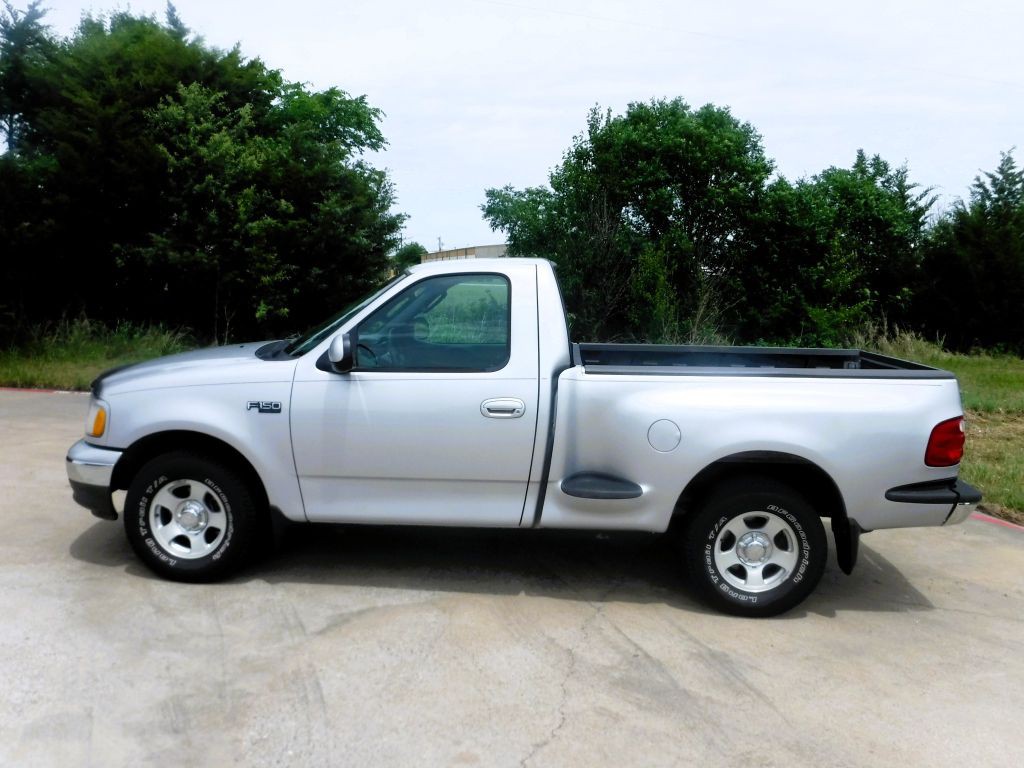 2002 Ford F-150 Image 10
