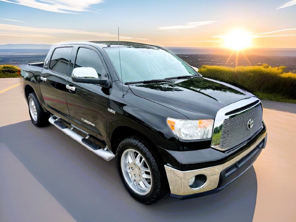 2011 Toyota Tundra Image 1