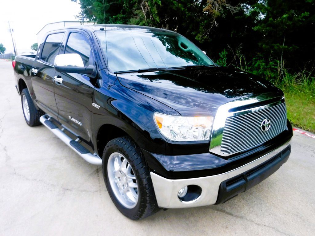 2011 Toyota Tundra Image 2