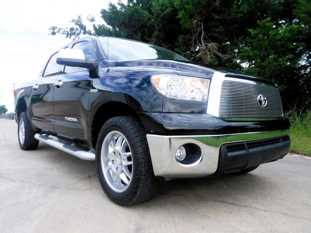 2011 Toyota Tundra Image 3