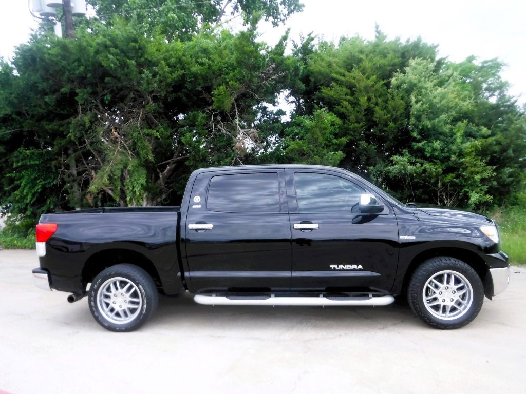 2011 Toyota Tundra Image 4