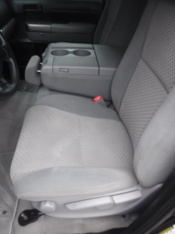 2011 Toyota Tundra Image 28