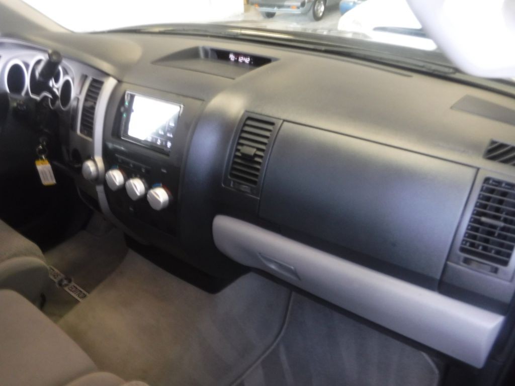 2011 Toyota Tundra Image 33