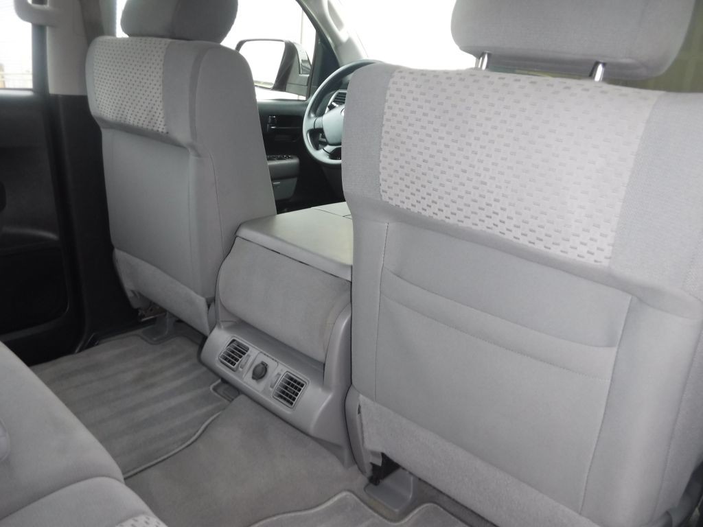 2011 Toyota Tundra Image 38