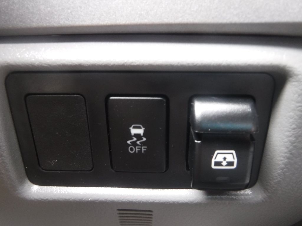 2011 Toyota Tundra Image 45