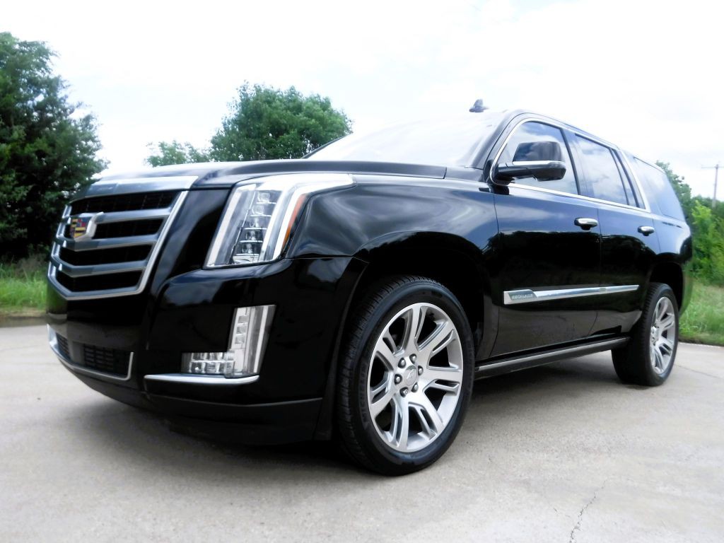 2015 Cadillac Escalade Image 9
