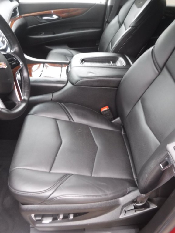 2015 Cadillac Escalade Image 20