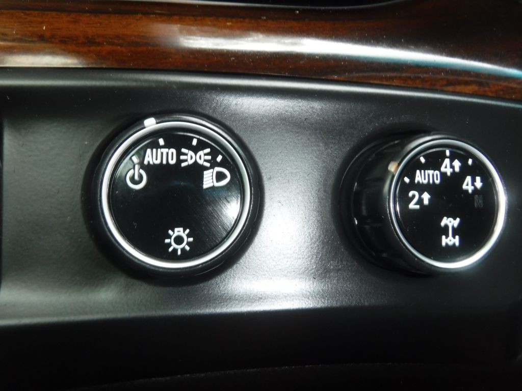 2015 Cadillac Escalade Image 47