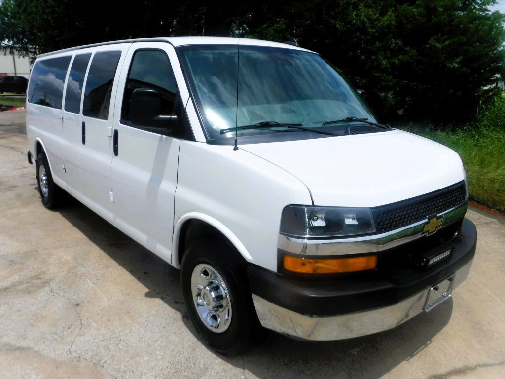 2020 Chevrolet Express Image 2