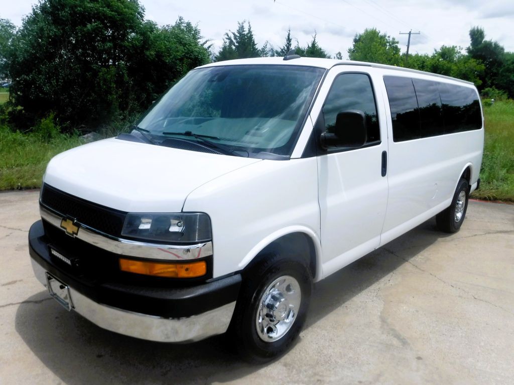2020 Chevrolet Express Image 9