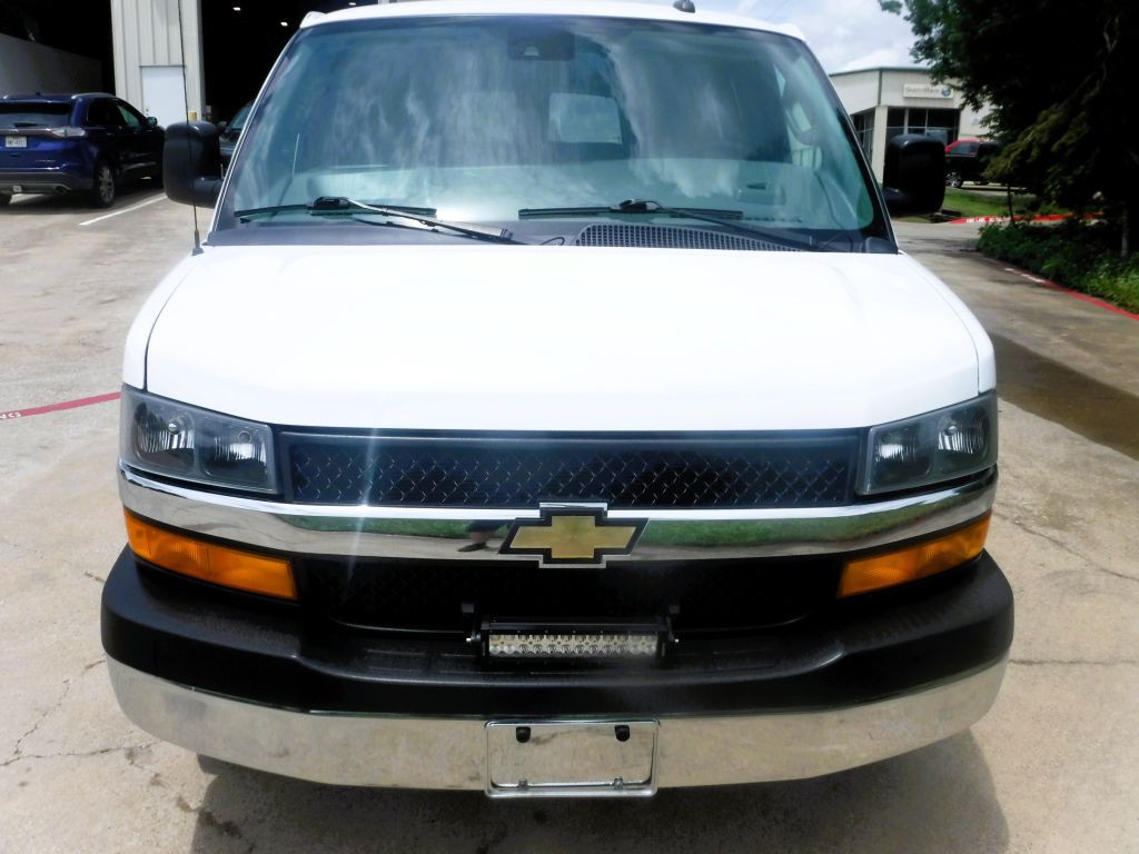 2020 Chevrolet Express Image 15