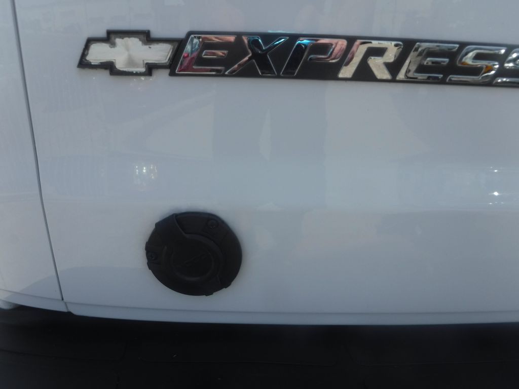 2020 Chevrolet Express Image 23