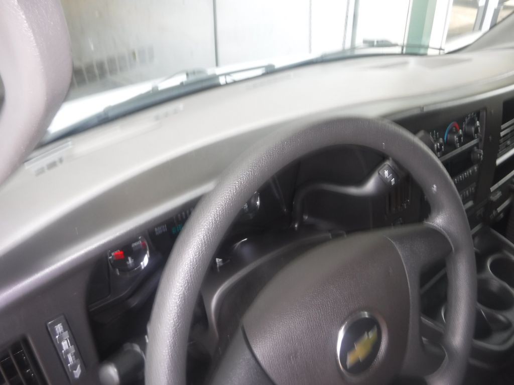 2020 Chevrolet Express Image 35
