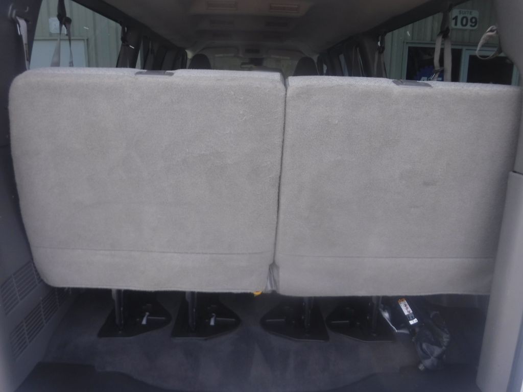 2020 Chevrolet Express Image 43