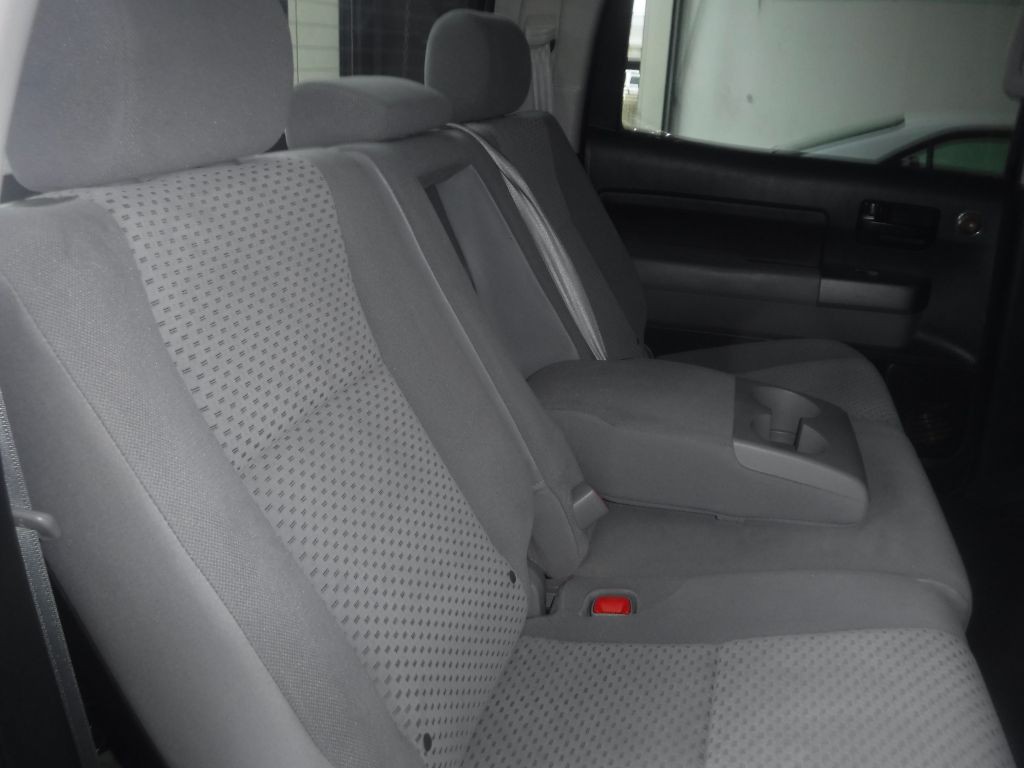 2012 Toyota Tundra Image 30